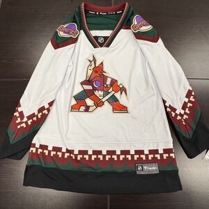 Fanatics Arizona Coyotes NHL Hockey Jersey Breakaway SW Style Women Sz S Kachina